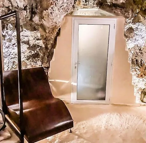 By Casamerina, In Town Of With Private Garden, Pool And Sauna Narni