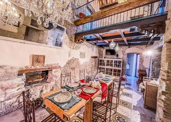 By Casamerina, In Town Of With Private Garden, Pool And Sauna *