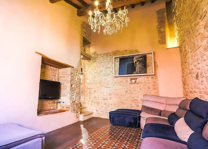 By Casamerina, In Town Of With Private Garden, Pool And Sauna Villa Narni